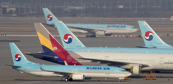 图为大韩航空和韩亚航空的飞机【林铉东 记者】
