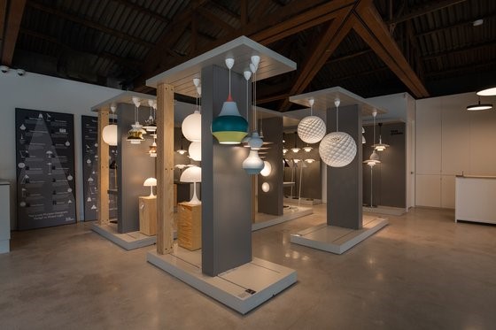 因北欧照明而备受欢迎的丹麦灯具品牌“Louis Poulsen”在首尔圣水洞开设了卖场。【照片来源：Louis Poulsen】
