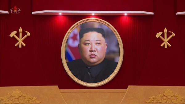 图为11月19日朝鲜中央电视台公开的朝鲜国务委员长金正恩的肖像。【朝鲜中央电视台画面=韩联社】