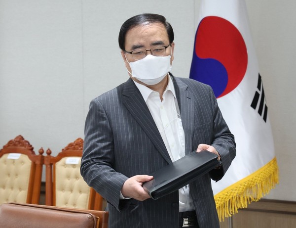 韩国国家安保室长金圣翰。【照片来源：韩联社】