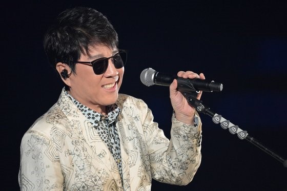 韩国歌手赵容弼将于5月13日在首尔蚕室主竞技场开个人演唱会。【照片来源： INSIGHT Entertainment】