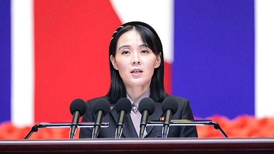 朝鲜劳动党副部长金与正。【照片来源：朝中社网站截图=韩联社】