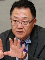 康埈荣 韩国外国语大学教授