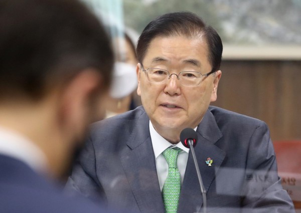 韩国外交部长郑义溶。【照片来源：NEWS1】