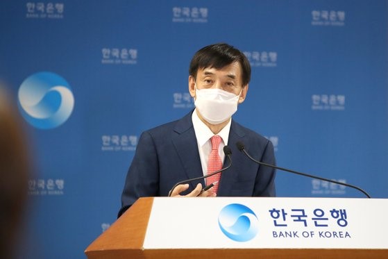 韩国央行行长李柱烈6月24日上午在首尔中区韩国央行总部举行的物价稳定目标管理情况说明会上发言。【照片来源：韩国央行】