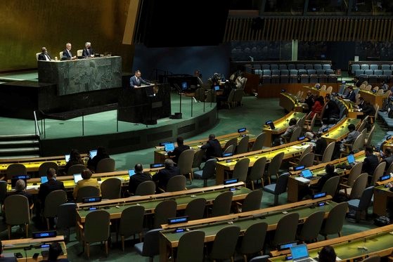 图为第10次NPT审议大会上，包括韩国在内的国际社会强调对朝鲜适用CVID的无核化原则。【照片来源：美联社=韩联社】