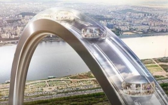首尔市8日公布了将在麻浦区上岩洞蓝天公园建设世界第二大摩天轮“首尔环”(Seoul Ring)的计划。与英国伦敦的“伦敦眼”一样的观景摩天轮“首尔环”将于2025年动工，目标于2027年竣工。每小时载客量为1474人，每天最多可乘坐11792人。图为“首尔环”设计透视图。【照片来源：首尔市】